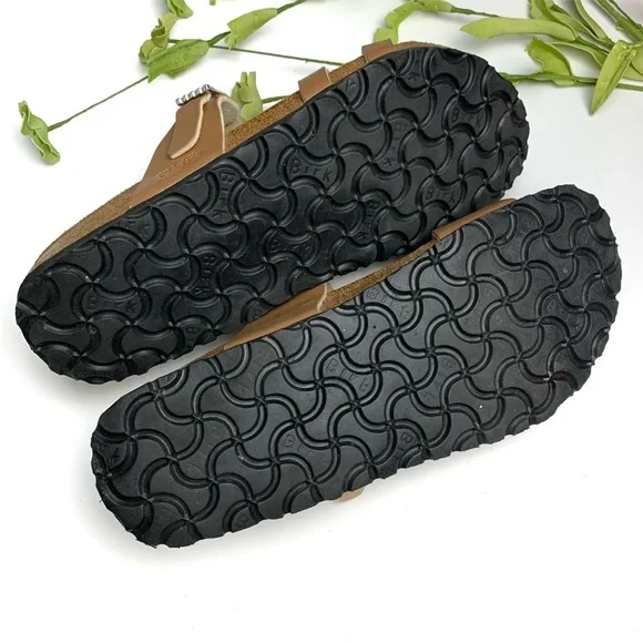 BIRKENSTOCK BIRKI'S Size 38 (7) Sandals Tan Brown Leather Rhinestone Buckle - Picture 11 of 12